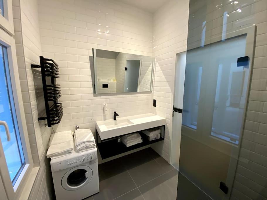 Design Apartment In The Centre Of เวียนนา ภายนอก รูปภาพ