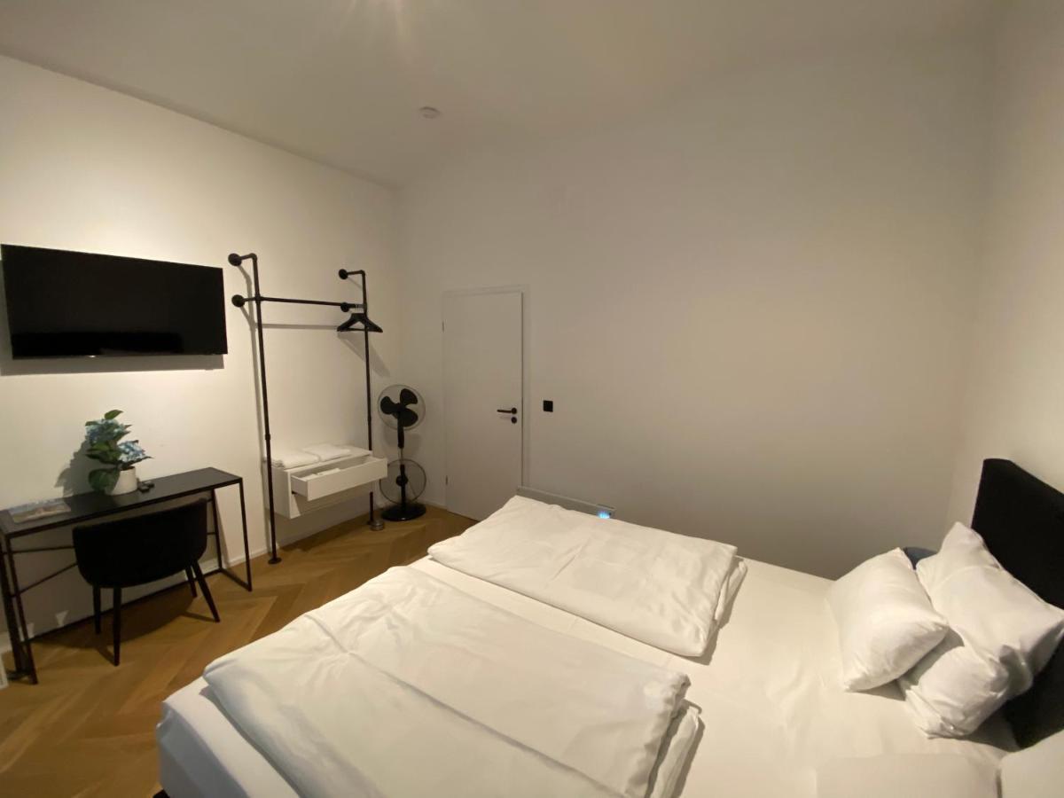 Design Apartment In The Centre Of เวียนนา ภายนอก รูปภาพ